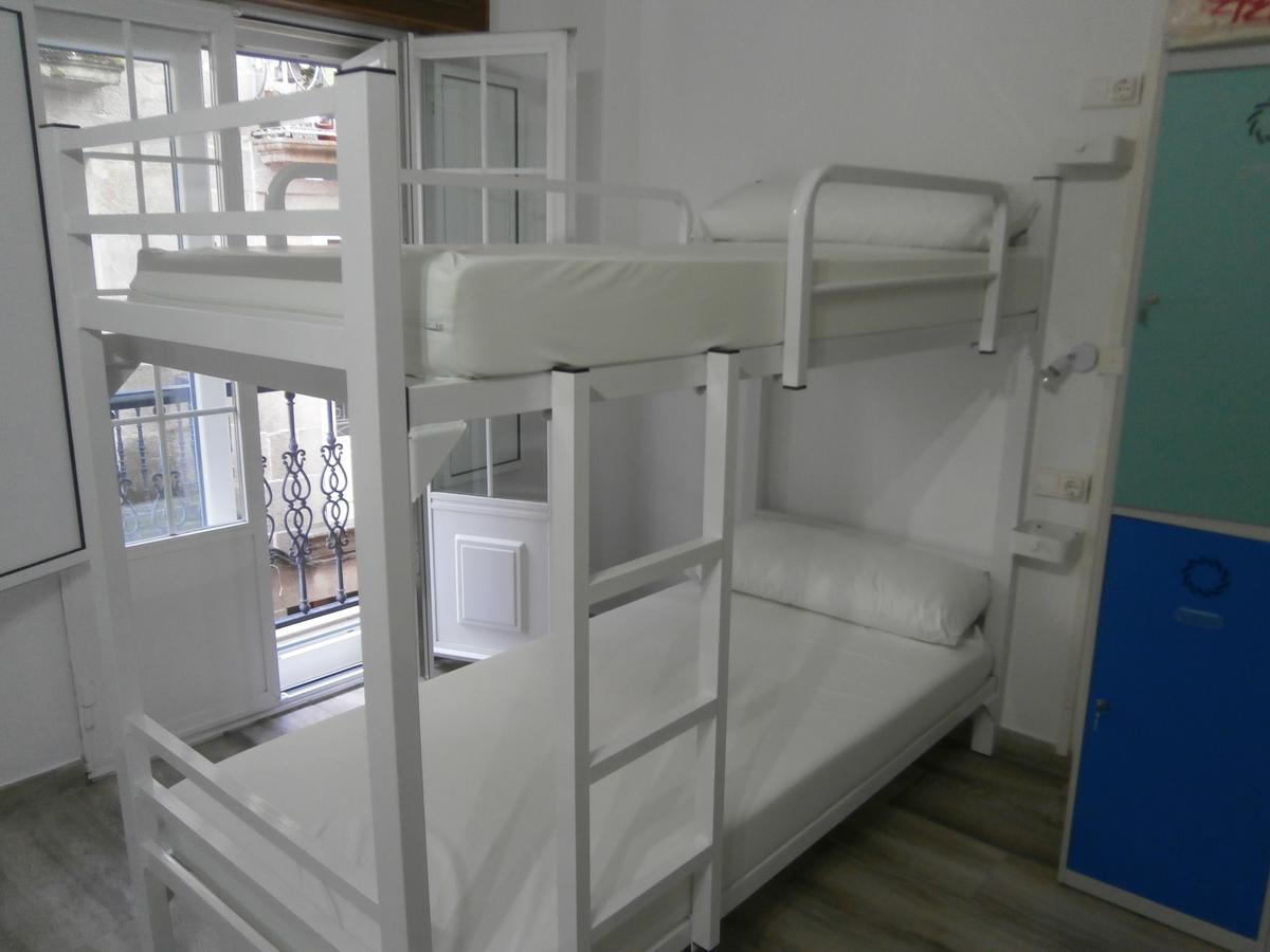 A Barca De Pedra Hostel Padron Bagian luar foto