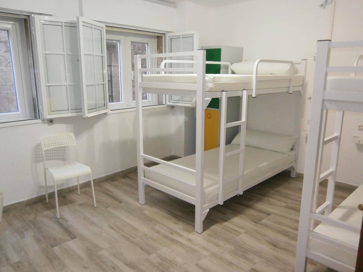A Barca De Pedra Hostel Padron Bagian luar foto